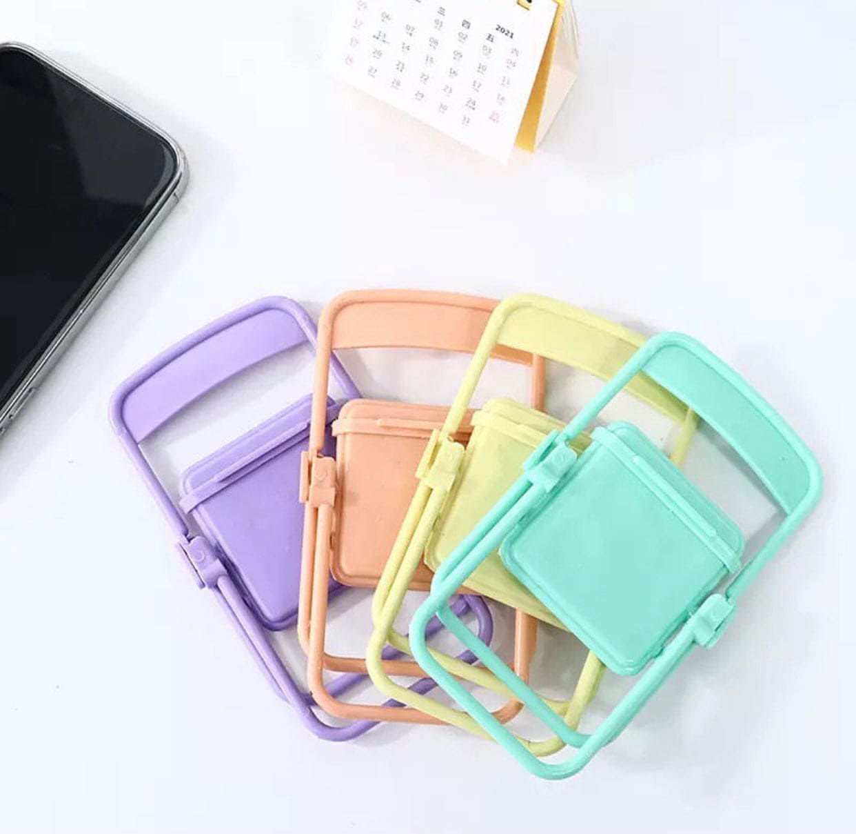 Cute Chair Shaped Foldable Lazy Phone And Ipad Holder, Portable Design Mobile Phone Holder, Foldable Support Desk Mobile Phone Stand Cute Chair Shaped Foldable Lazy Phone And Ipad Holder, Portable Design Mobile Phone Holder, Foldable Support Desk Mobile Phone Stand